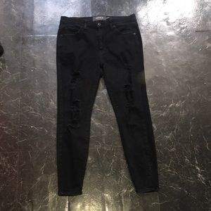 Torrid black skinny jeans stretchy